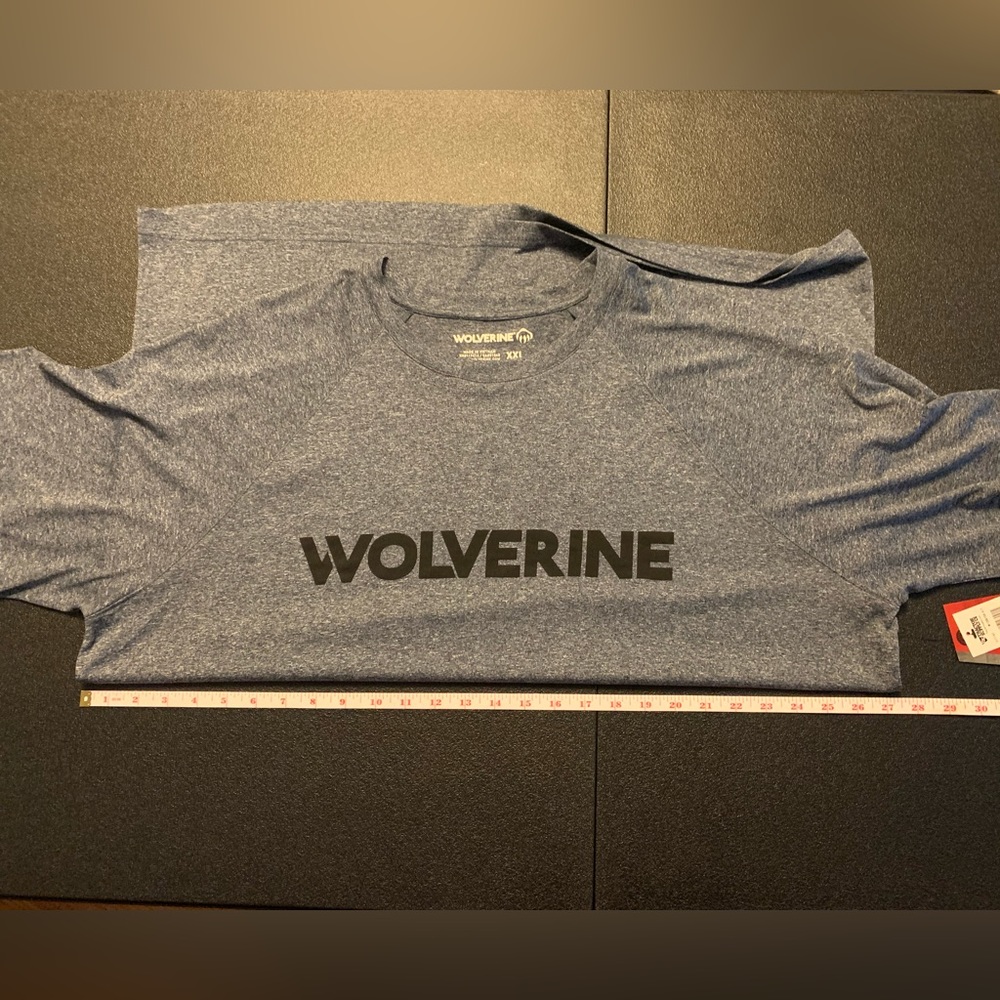 *NWT* Wolverine Mens Polyester T-Shirt